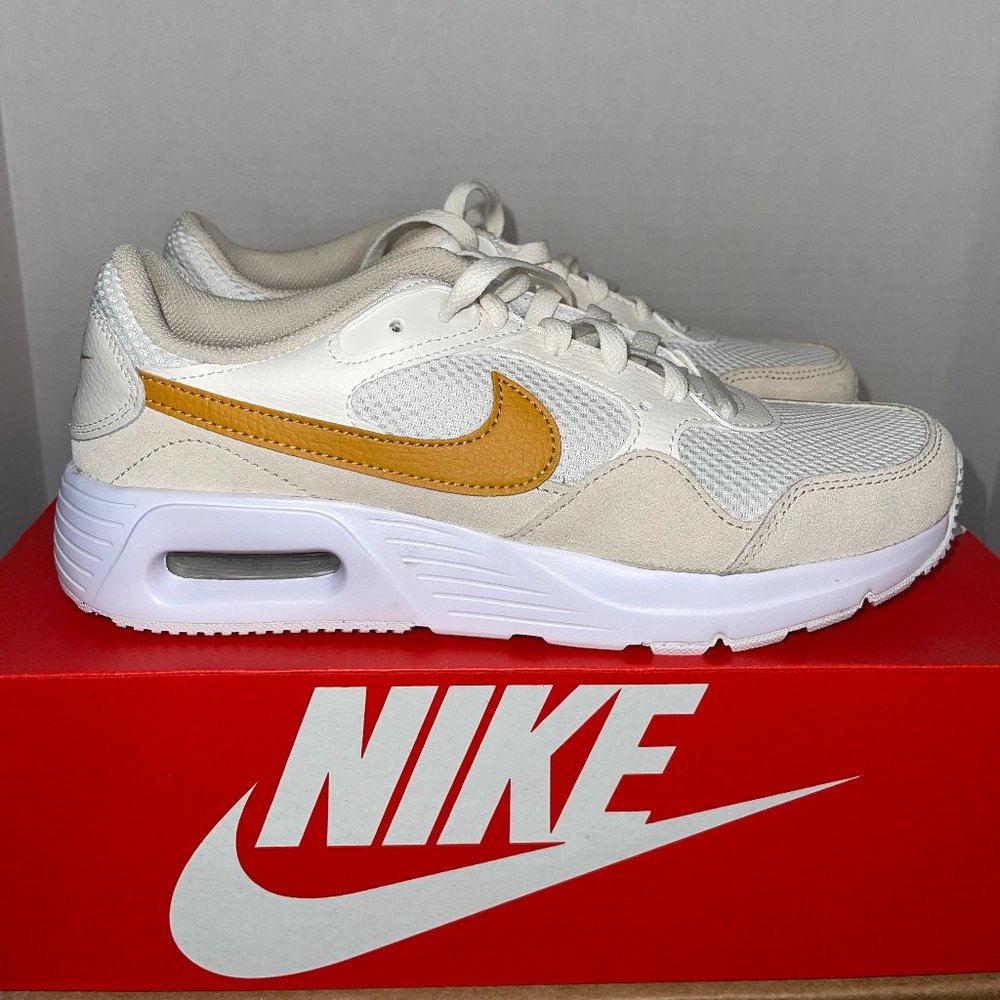 NEW WOMEN'S NIKE AIR MAX SC (CW4554 004) PHANTOM/GOLD SUEDE SIZE 9.5, 10